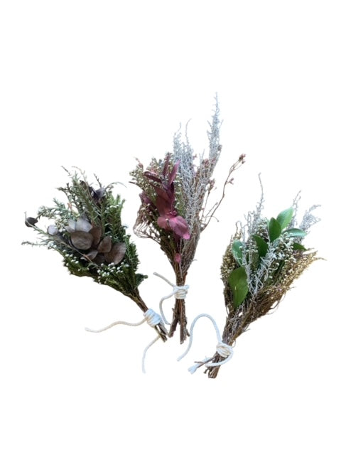 Seasonal Dried Posy