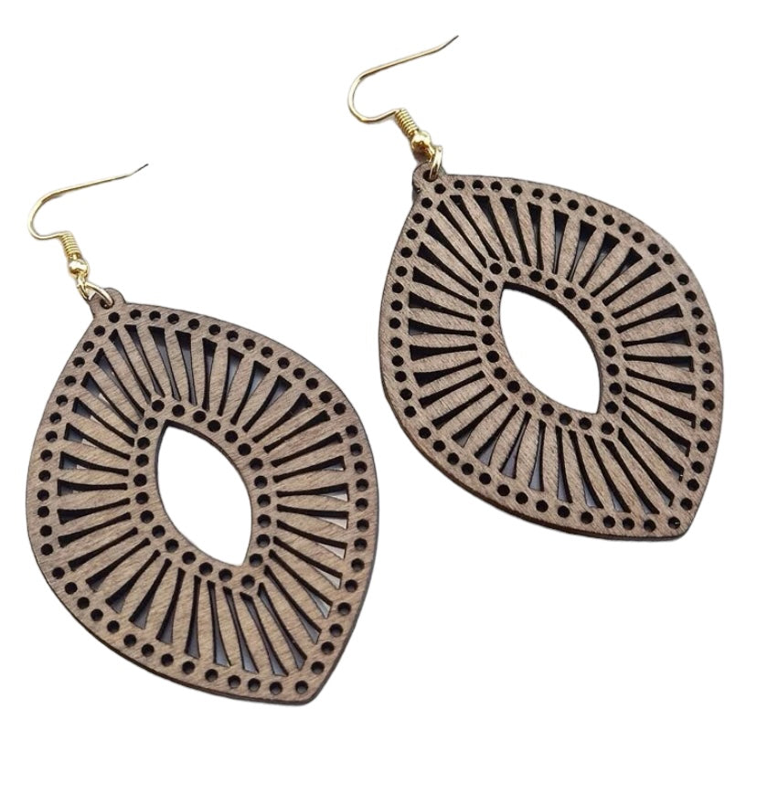 Wooden Island Earrings - Natural