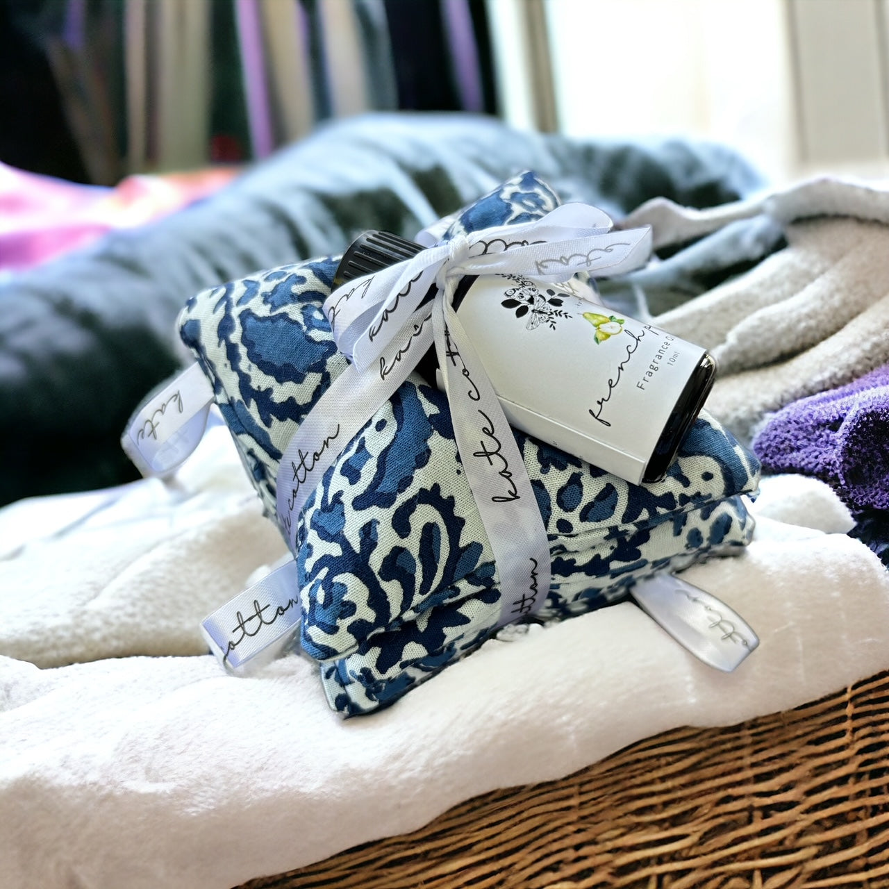 kate cotton french pear scented stack with free oil - french paisley