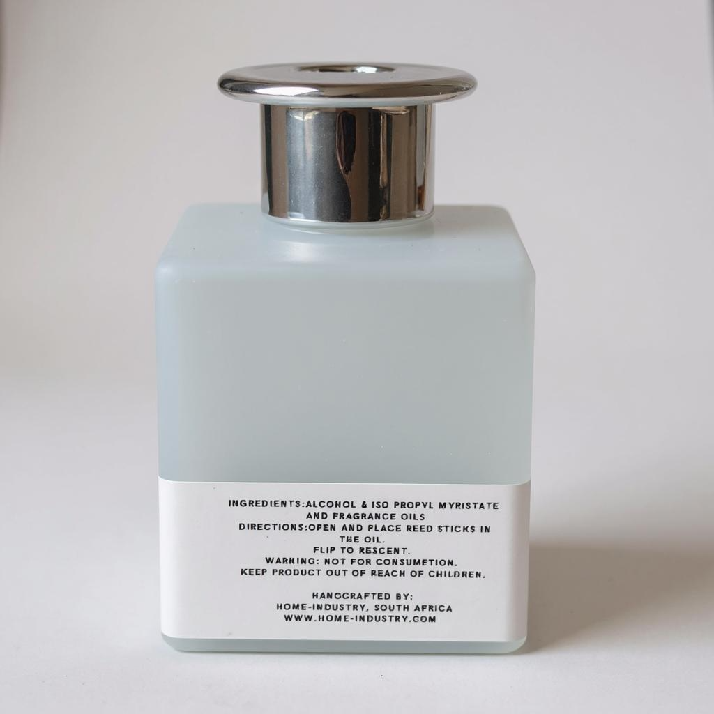 kate cotton French pear diffuser 200ml