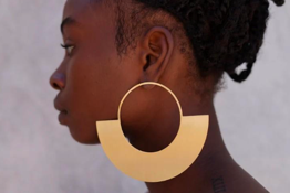 amaré - Suriya-brass