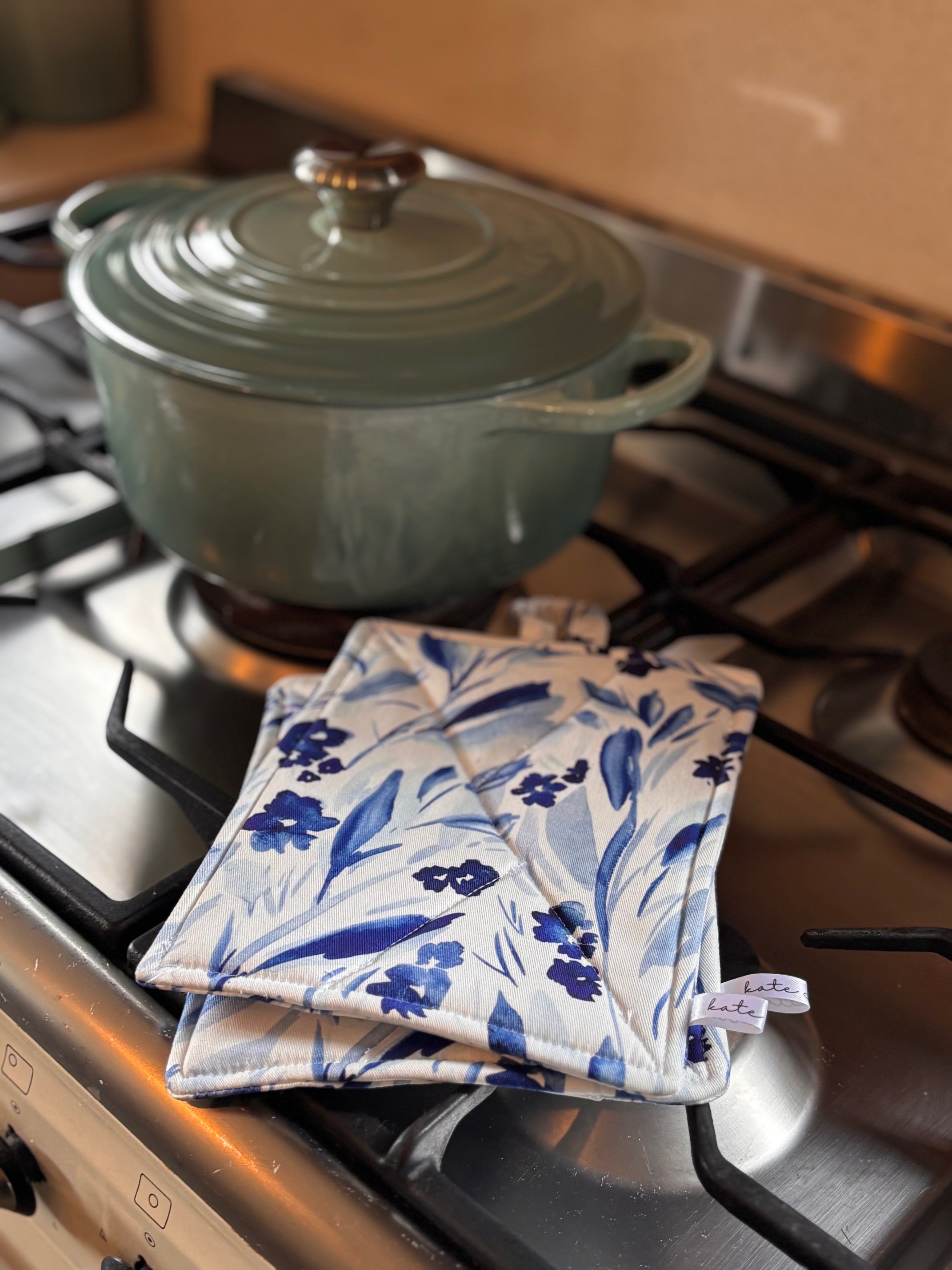 Oven Mitts - French Pear Print