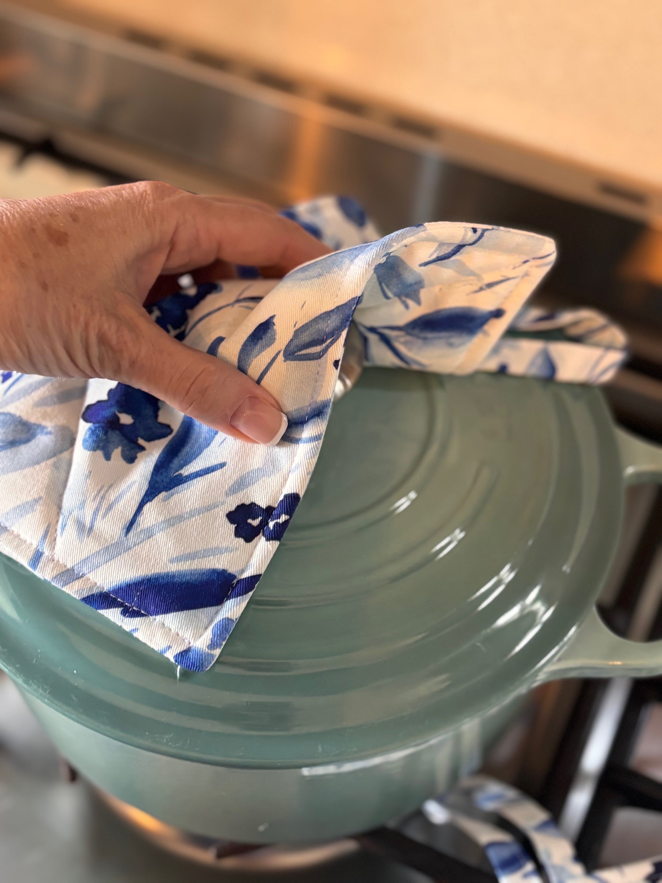 Oven Mitts - French Pear Print