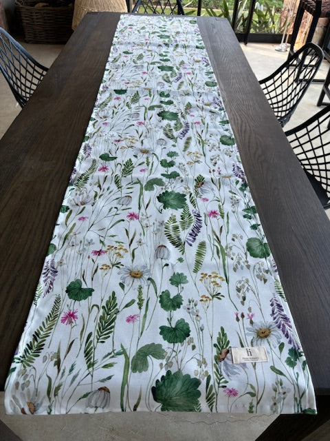 spring meadow table runner