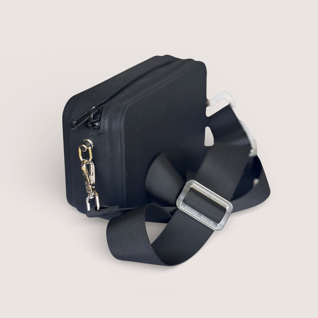 Forme - crossbody silicone bag