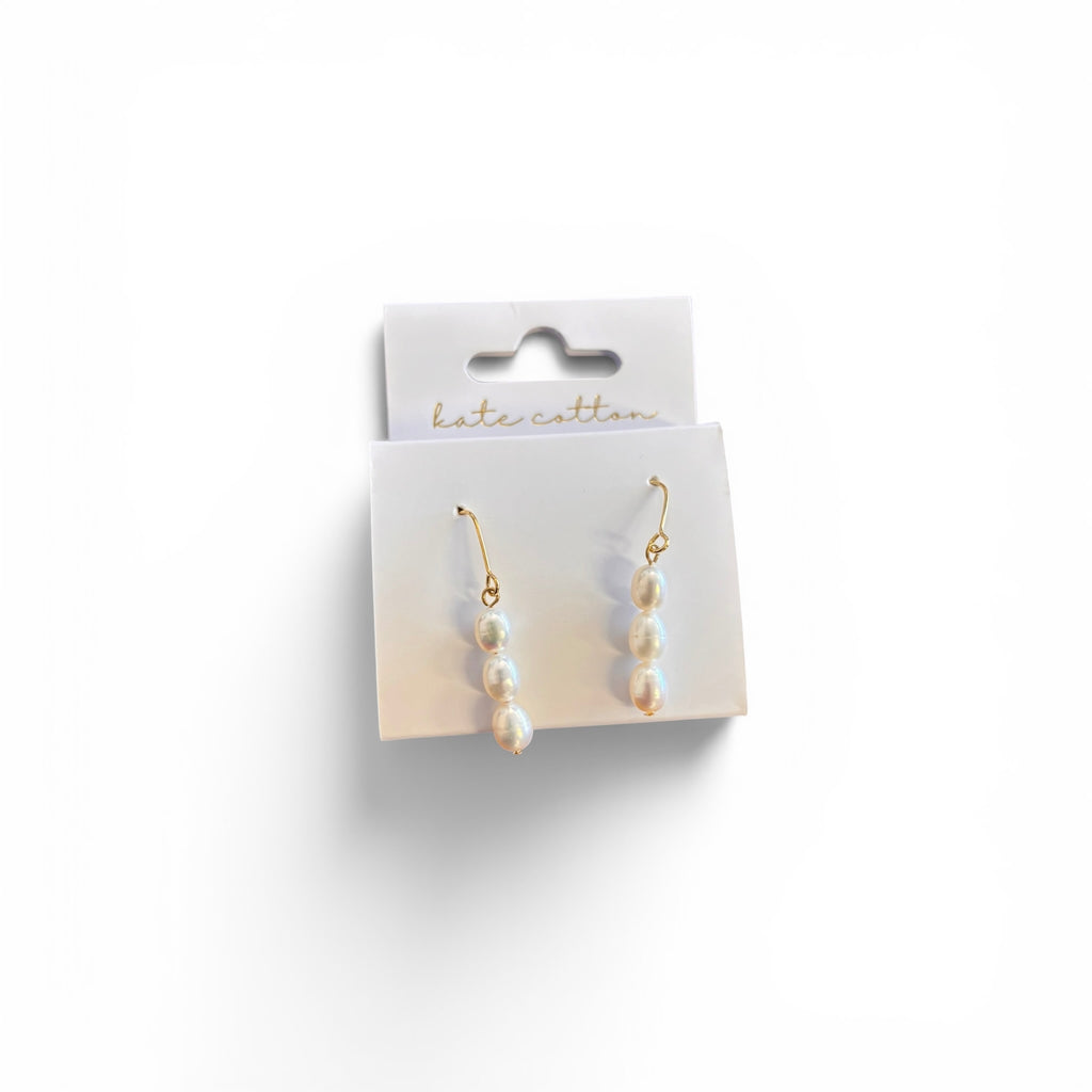 Luna Pearl Earrings