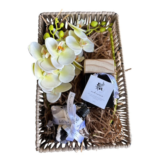 kate cotton oud oasis poly-wicker gift basket