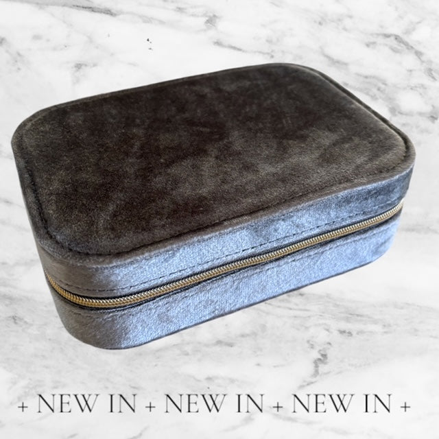 Large Luxe Velvet Jewellery Box - Grey