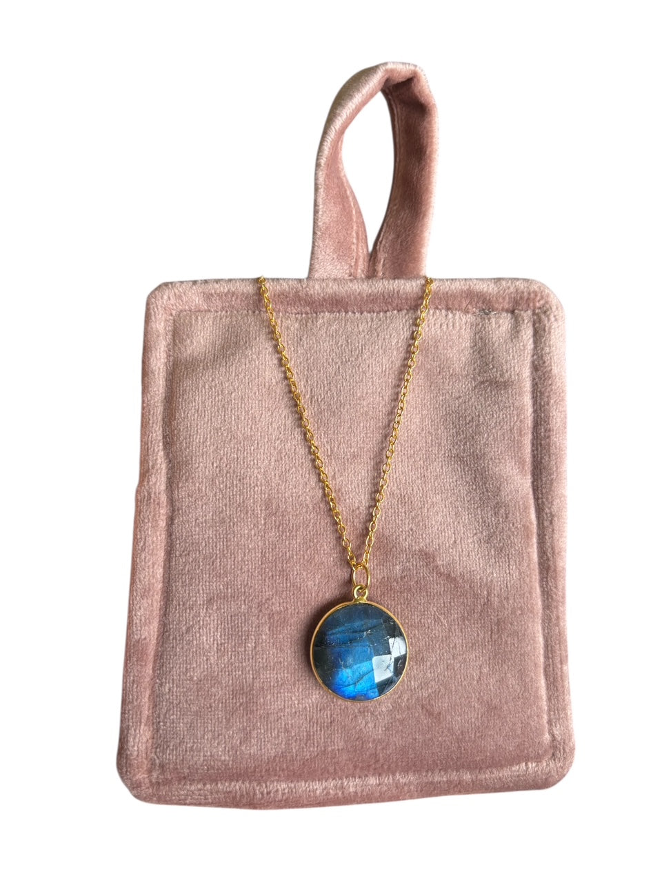 amaré-nayae-labradorite