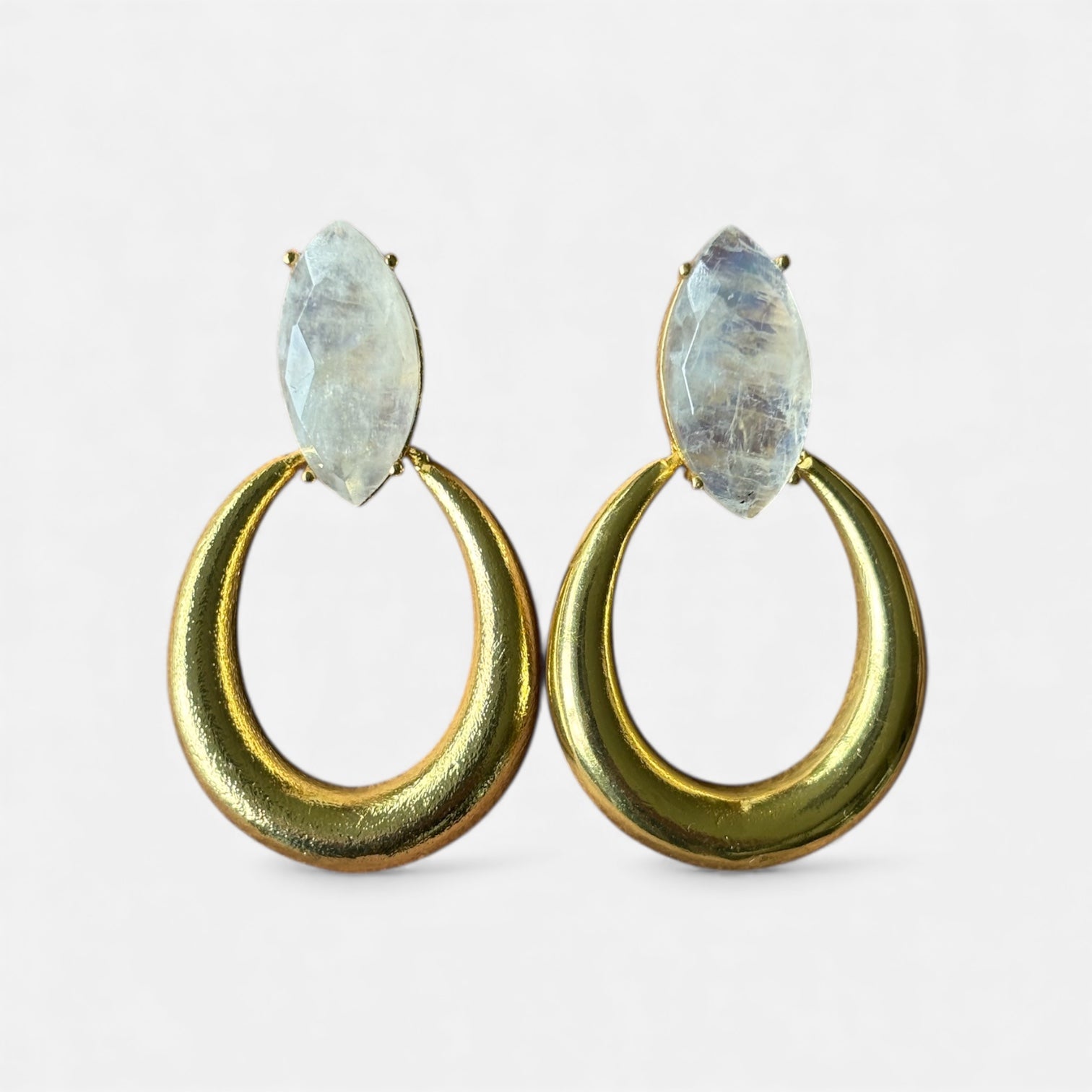 amaré - Savannah-Rainbow moonstone