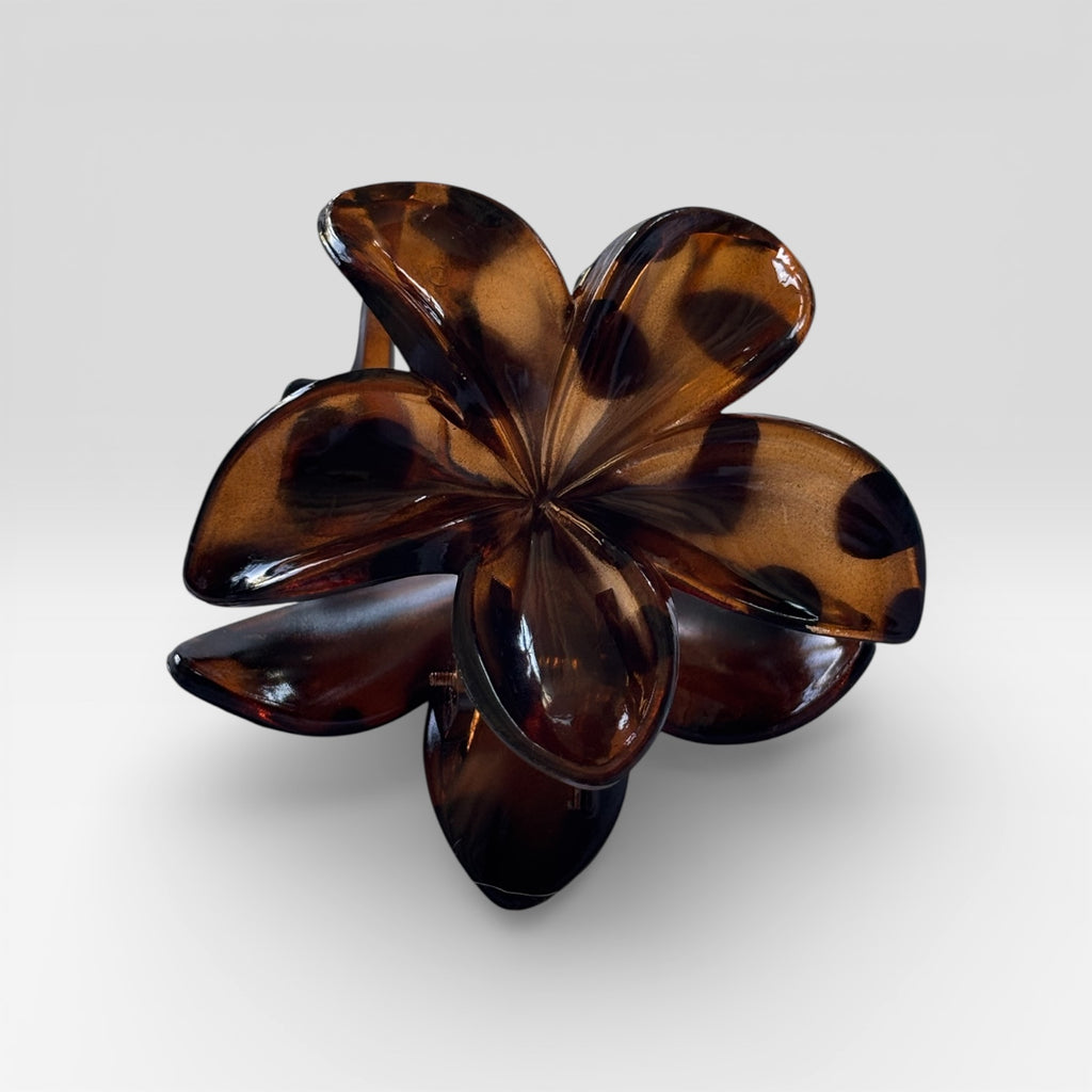 Tortoise Fleur Hair Clip