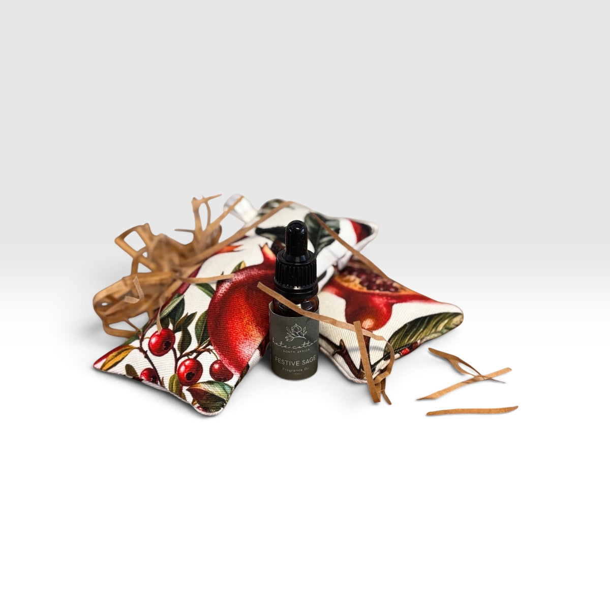 kate cotton signature gift set - festive fig ( pomegranate )